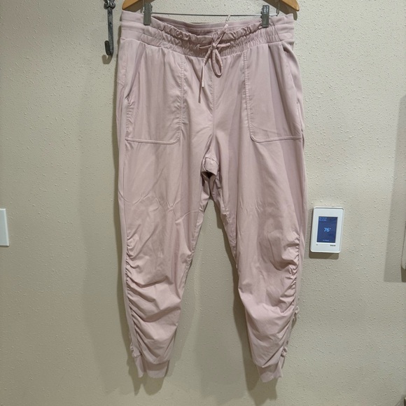 Lululemon Athletica Dance Studio Joggers  Blush Pink Fabric 14 - Picture 3 of 11